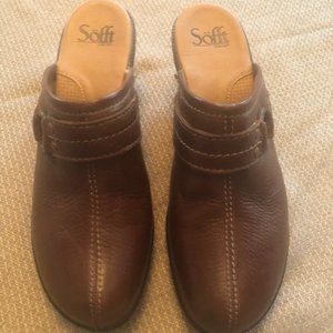 Sofft Leather Clogs